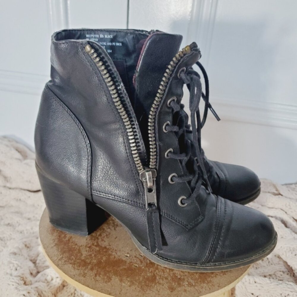 Vintage Y2K MADDEN GIRL "Whipster" Lace Up Prairie Ankle Boots - Picture 10 of 15